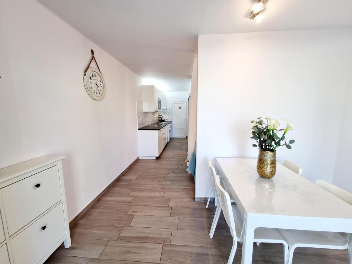 Dino 10 Playa Roca Appartement *